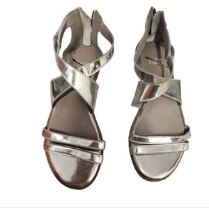 Eileen Fisher Silver Metallic Sandals  NWOT